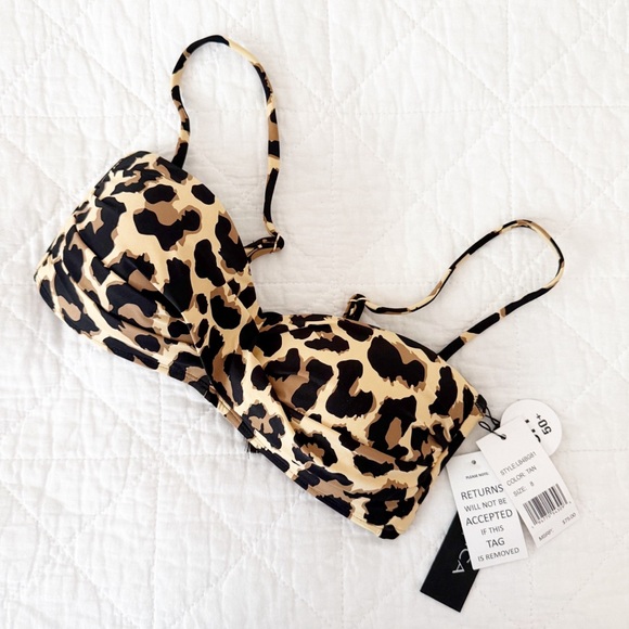 NEW La Blanca Bikini Top Leopard Print 8 NWT - Picture 1 of 7